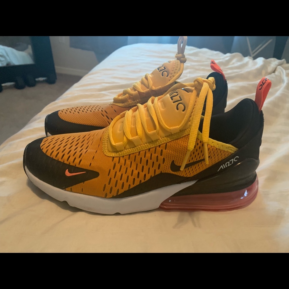 Nike Air max 270 university gold